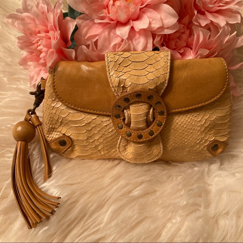 Babee D Clutch Purse Tan Yellow Snakeskin Bundle - Picture 3 of 13
